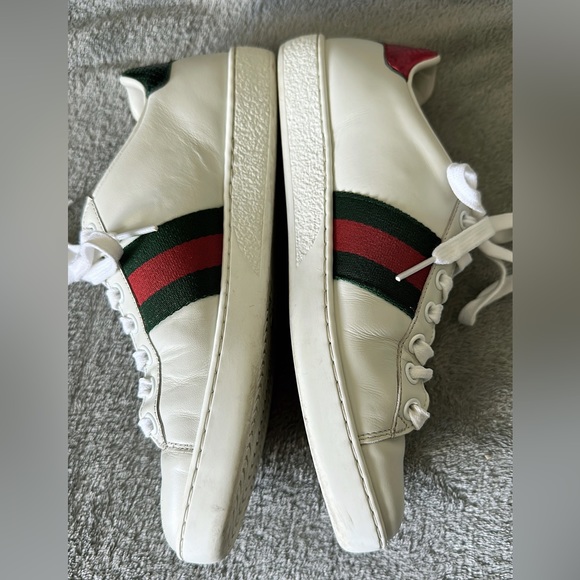Gucci Women's Ace Embroidered Sneaker - Picture 2 of 6
